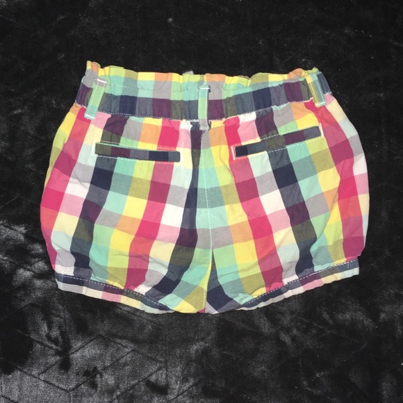 Plaid babyGAP Toddler Shorts - Picture 2 of 3